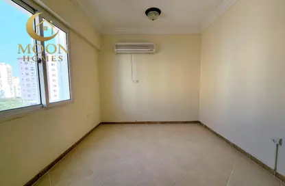 Apartment - 3 Bedrooms - 2 Bathrooms for rent in Muntazah 7 - Al Muntazah - Doha