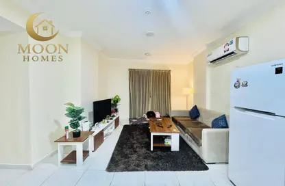Apartment - 1 Bedroom - 1 Bathroom for rent in Umm Ghwailina Comm - Umm Ghuwalina - Umm Ghuwailina - Doha Apartment - 1 Bedroom - 1 Bathroom for rent in Umm Ghwailina Comm - Umm Ghuwalina - Umm Ghuwailina - Doha