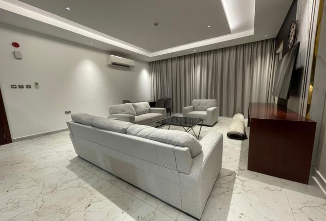 952933 - Property Image 3