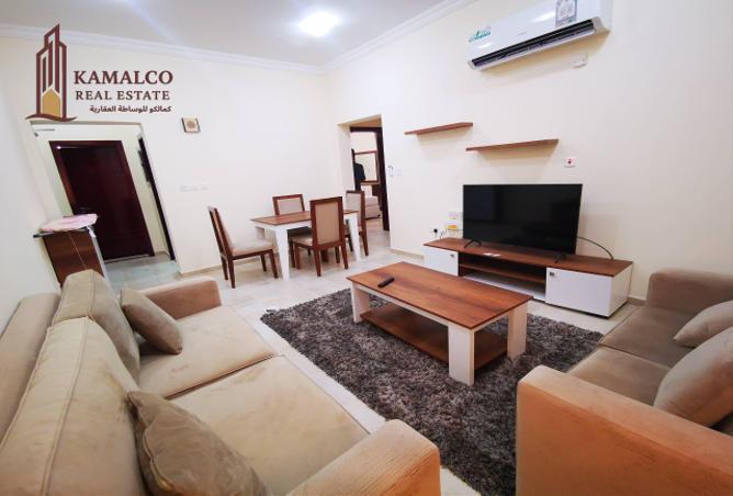 932175 - Property Image 2