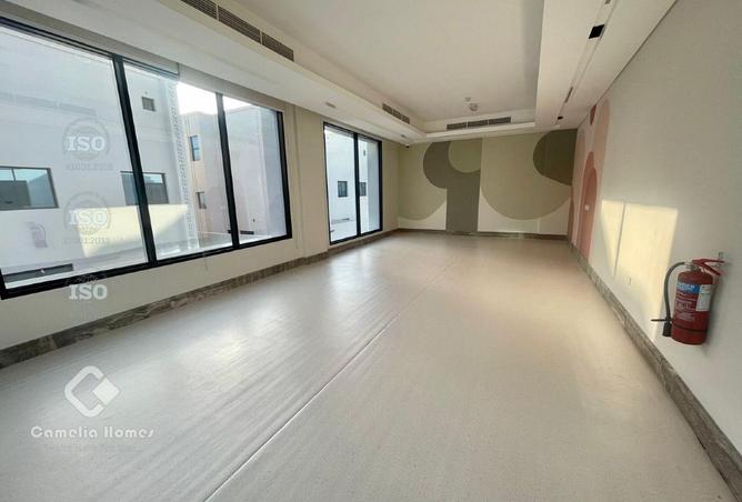 1000706 - Property Main Image