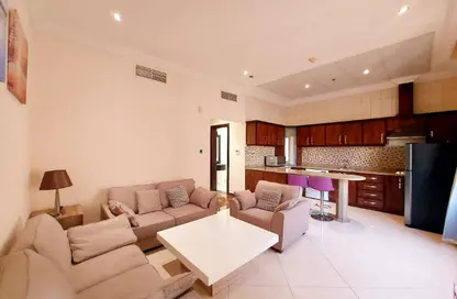 Apartment - 1 Bedroom - 2 Bathrooms for rent in Umm Ghuwailina 4 - Umm Ghuwailina - Doha