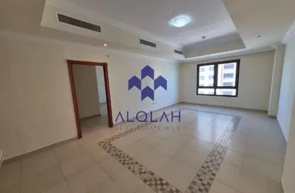 Apartment - 1 Bedroom - 2 Bathrooms for rent in East Porto Drive - Porto Arabia - The Pearl Island - Doha