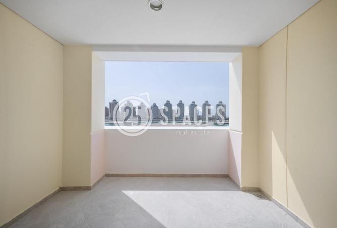 949341 - Property Image 3