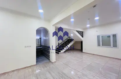 Villa - 6 Bedrooms - 6 Bathrooms for rent in Al Markhiya Street - Al Markhiya - Doha