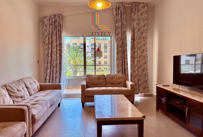 931280 - Property Image 2