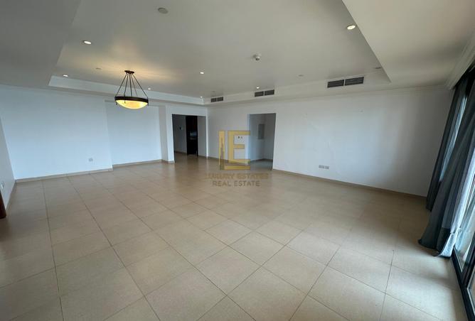 1009488 - Property Image 3