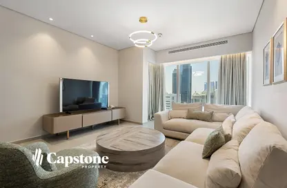 Apartment - 1 Bedroom - 2 Bathrooms for rent in City Center Towers - West Bay - Doha