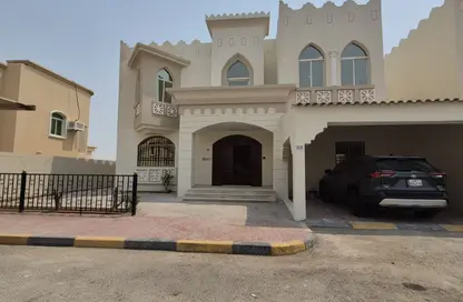 Villa - 4 Bedrooms - 4 Bathrooms for rent in Al Hanaa Street - Al Gharrafa - Doha