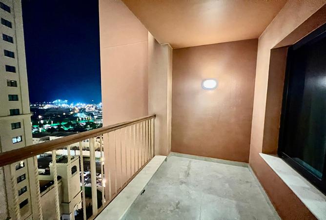 967646 - Property Image 3