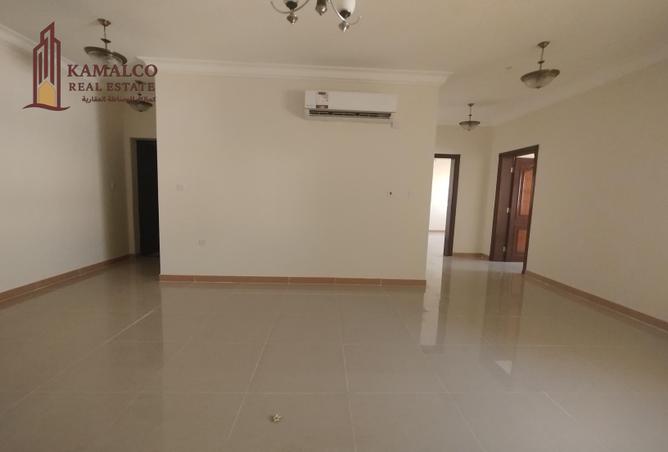 957118 - Property Image 2