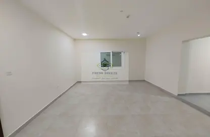 Apartment - 2 Bedrooms - 2 Bathrooms for rent in Fereej Bin Omran - Doha
