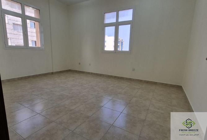 967479 - Property Image 3