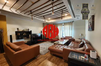 Apartment - 1 Bedroom - 2 Bathrooms for rent in East Porto Drive - Porto Arabia - The Pearl Island - Doha