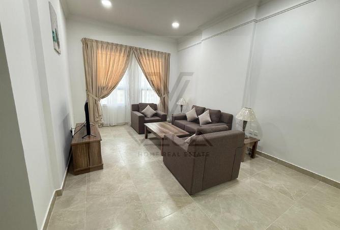 955469 - Property Image 2