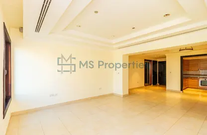 Apartment - 1 Bedroom - 2 Bathrooms for sale in West Porto Drive - Porto Arabia - The Pearl Island - Doha