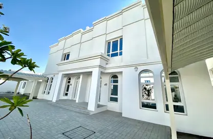 Compound - 5 Bedrooms - 4 Bathrooms for rent in Al Aziziyah - Al Aziziyah - Doha