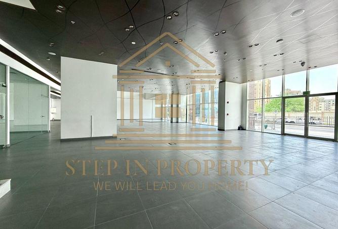 951592 - Property Image 2