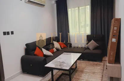 Apartment - 3 Bedrooms - 3 Bathrooms for rent in Madinat Khalifa Building 58 - Madinat Khalifa South - Madinat Khalifa - Doha