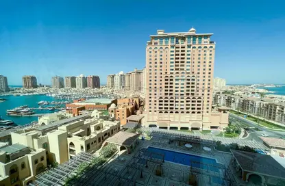 Apartment - 1 Bedroom - 2 Bathrooms for rent in Burj Eleganté - Porto Arabia - The Pearl Island - Doha