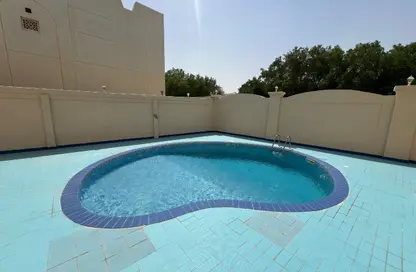 فيلا - 4 غرف نوم - 5 حمامات للايجار في فلل عين خالد - عين خالد - الدوحة