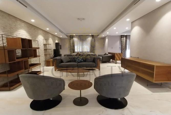 955439 - Property Image 3