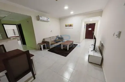 Apartment - 1 Bedroom - 1 Bathroom for rent in Umm Ghuwalina - Umm Ghuwailina - Doha Apartment - 1 Bedroom - 1 Bathroom for rent in Umm Ghuwalina - Umm Ghuwailina - Doha