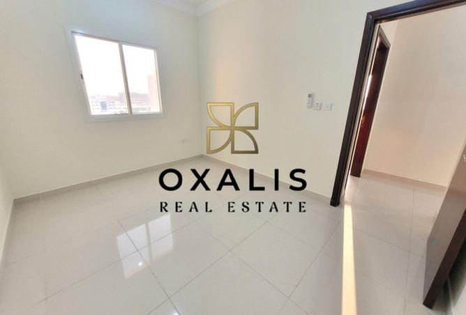 940017 - Property Image 3