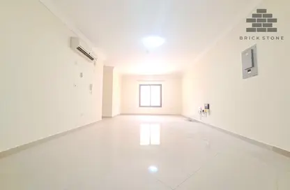 Apartment - 3 Bedrooms - 3 Bathrooms for rent in Home-Al Fina’a - Abdullah Bin Masoud Street - Fereej Bin Mahmoud - Doha