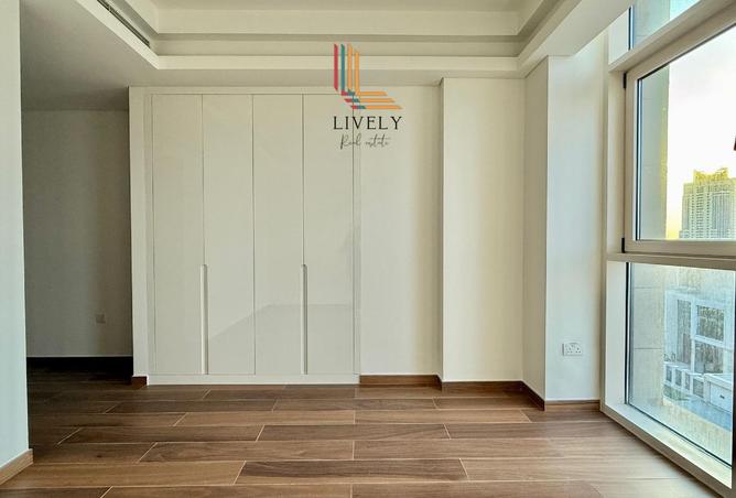 960507 - Property Image 2