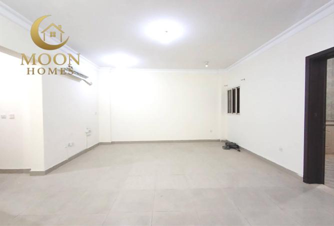 984657 - Property Image 2