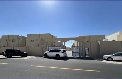 Villa - 3 Bedrooms - 2 Bathrooms for rent in Ain Khaled - Doha