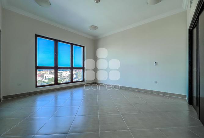 919038 - Property Image 2