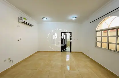 Apartment - Studio - 1 Bathroom for rent in Ain Khaled - Doha