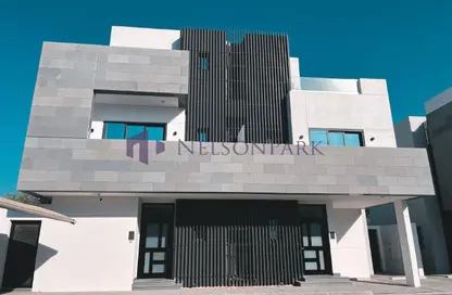 Apartment - 3 Bedrooms - 3 Bathrooms for rent in Al Sadd Road - Al Sadd - Doha