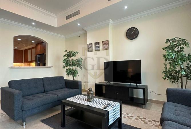 955280 - Property Image 2