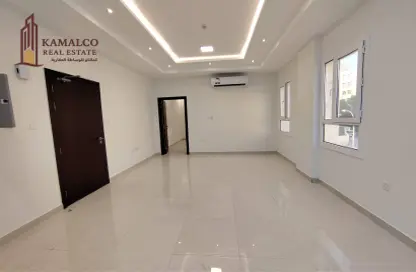 Apartment - 1 Bedroom - 1 Bathroom for rent in Al Mansoura - Al Mansoura - Doha
