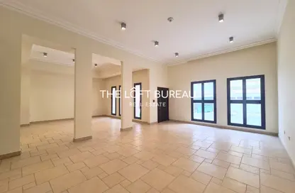 Townhouse - 3 Bedrooms - 4 Bathrooms for sale in Gondola - Qanat Quartier - The Pearl Island - Doha