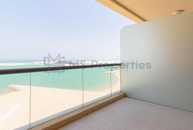 989907 - Property Image 3