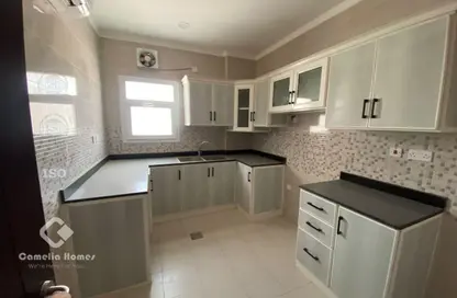 Apartment - 2 Bedrooms - 2 Bathrooms for rent in Al Nasr Street - Al Nasr - Doha