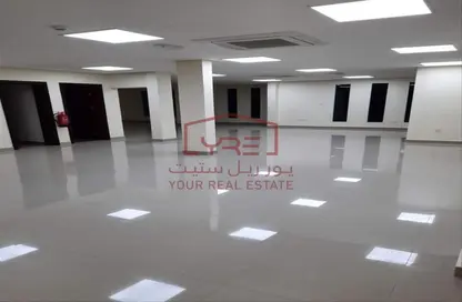Whole Building - Studio - 6 Bathrooms for rent in Financial Square - C-Ring - Doha