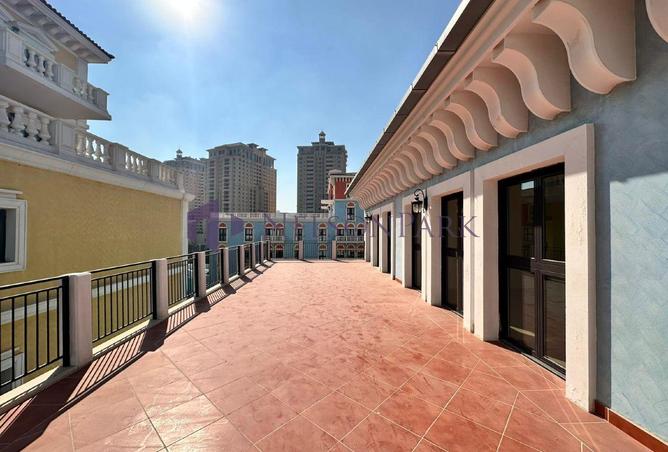 979006 - Property Image 3