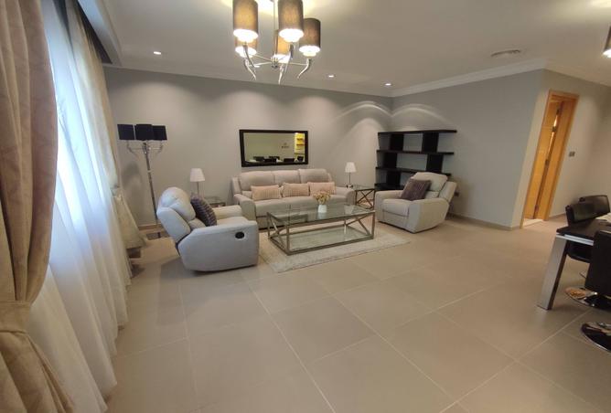 998421 - Property Image 2