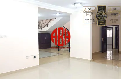 مجمع سكني - 4 غرف نوم - 5 حمامات للايجار في 870 شارع - جنوب الدحيل - الدحيل - الدوحة