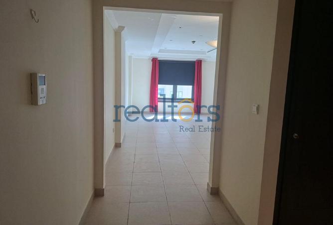 999053 - Property Image 3