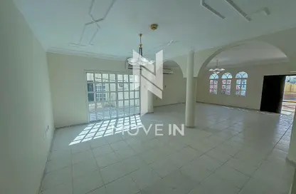 Villa - 5 Bedrooms - 4 Bathrooms for rent in Al Thumama - Al Thumama - Doha
