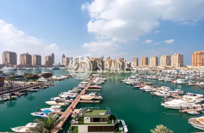 تاون هاوس - 2 غرف نوم - 3 حمامات للبيع في منازل تاون هاوس - بورتو أرابيا - جزيرة اللؤلؤة - الدوحة
