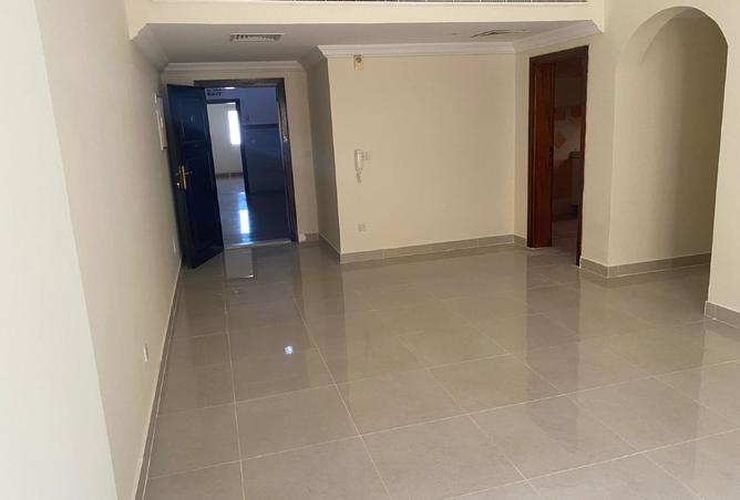 951908 - Property Image 2