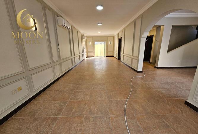 976316 - Property Image 2