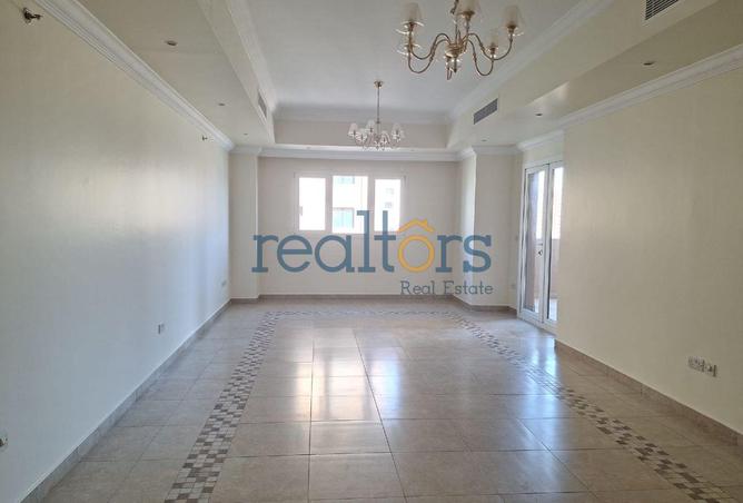 1010635 - Property Image 3